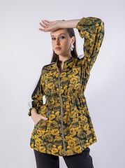 جاكيت بسحاب بطابع رياضي ونقشة زهور