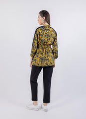 جاكيت بسحاب بطابع رياضي ونقشة زهور