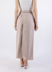 Overlap Knot Solid Maxi Skirt\ ةرونت يسكام ةداس ميمصتب ةطبر دقع لخادتم