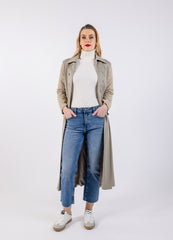 معطف طويل بأكمام مبطنة بلونين