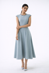 فستان إليرا متوسط الطول بتفاصيل حافة مطرزة