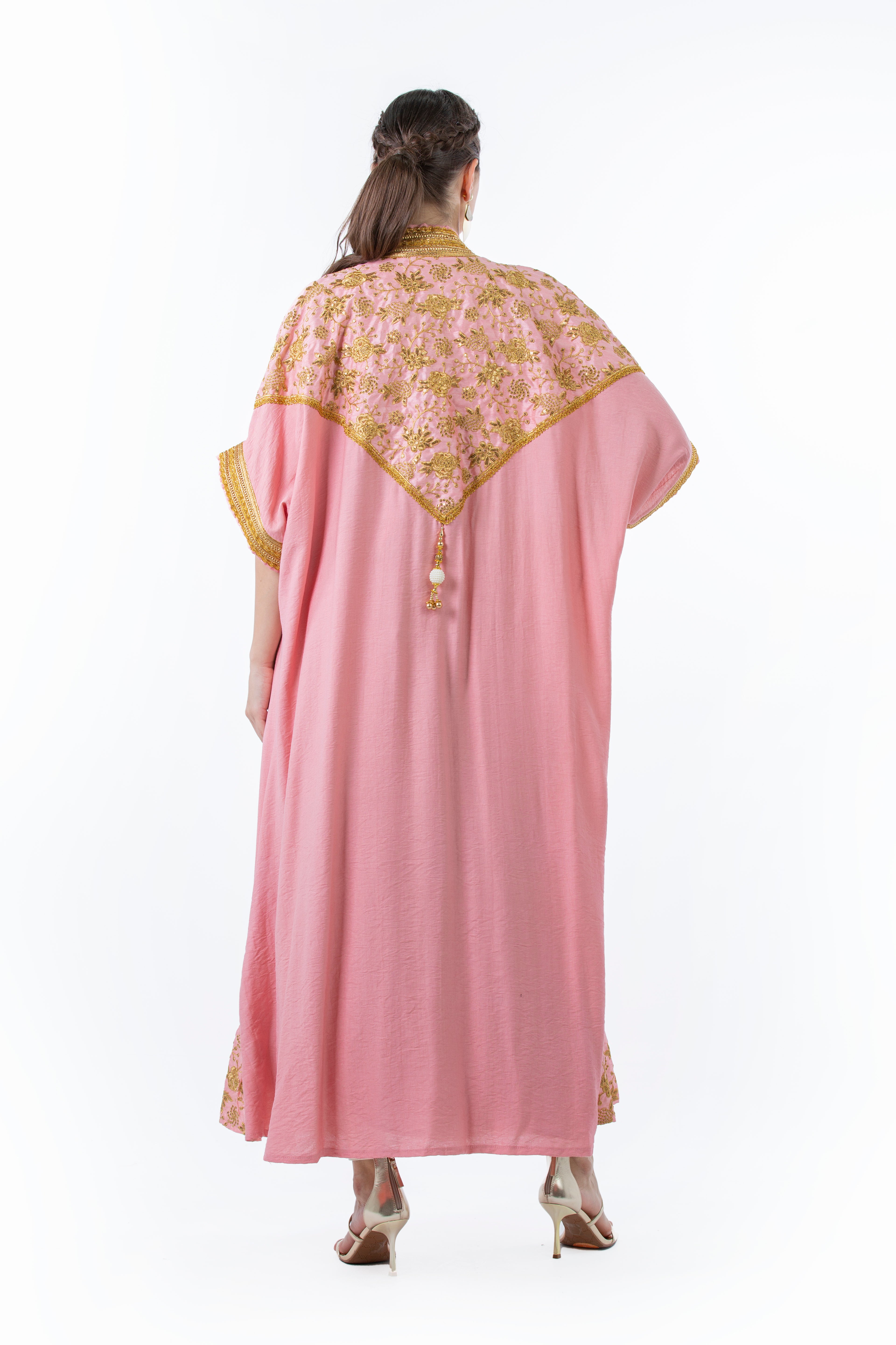 2341079-Traditional Dress - Montania Shop