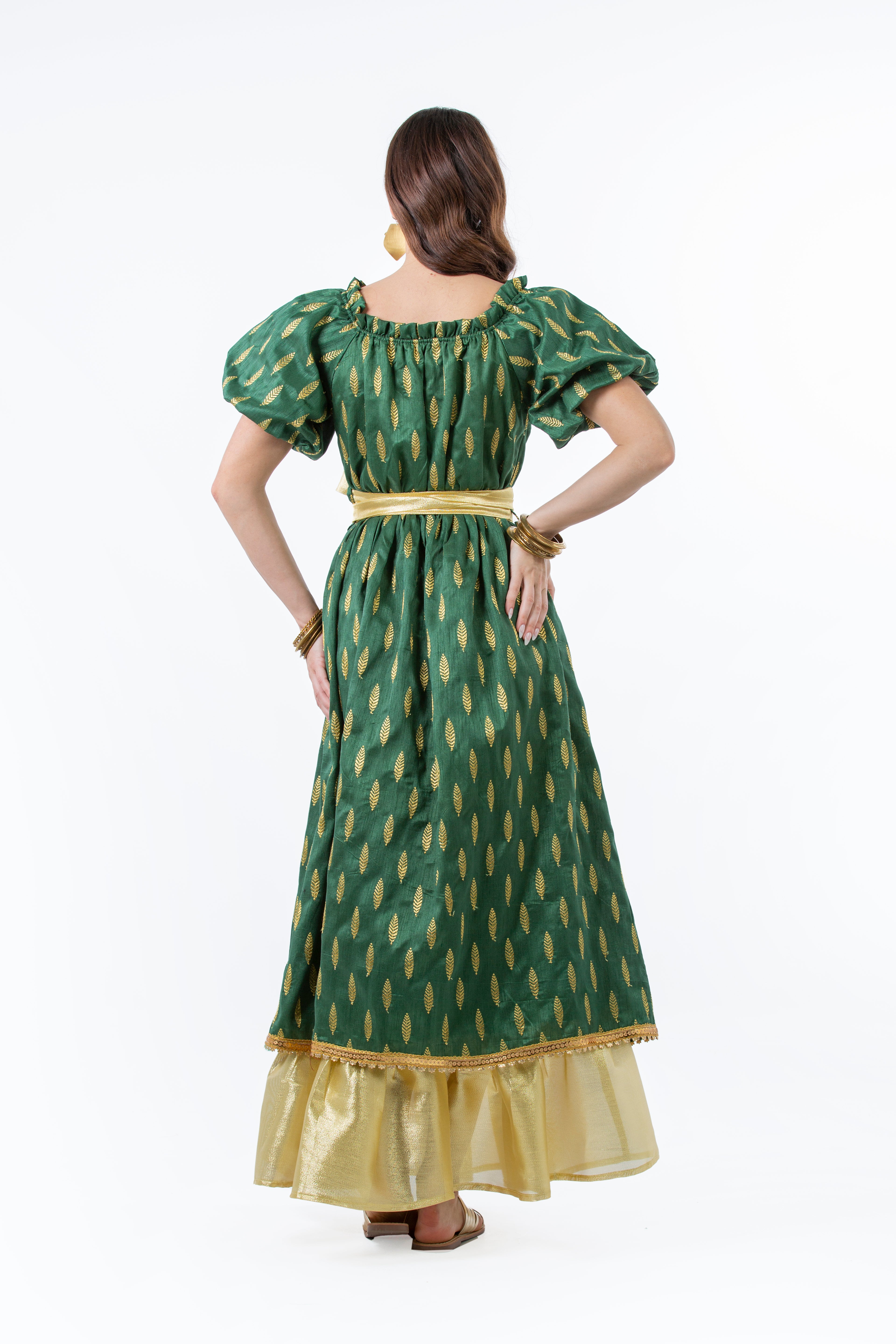 2441004-Traditional Dress - Montania Shop
