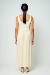 تنورة ماكسي شبه ملفوفة مزينة بجهتين مع رباط خصر