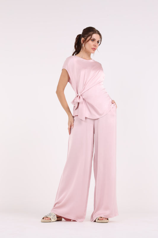 بنطال واسع الساق ذو خصر مرتفع