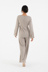 Fluid Wide-Leg Pants