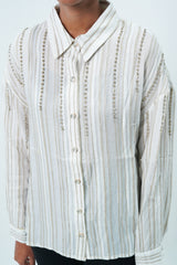 قميص مخطط مزين بحاشية عالية منخفضة