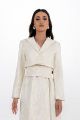 جاكيت كروب من قماش بروكيد بنقشة زهور وياقة كلاسيكية