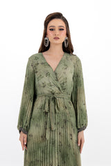 فستان ماكسي مطوي بياقة على شكل V مع حزام خصر