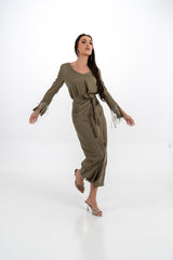 تنورة برباط وتصميم غير متماثل