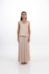 Elegant Sleeveless V-Neck Top with Asymmetrical Hem