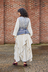 فستان ماكسي أنيق ومتدفق – تصميم أبرار المبارك (الصدرية تباع بشكل منفصل)