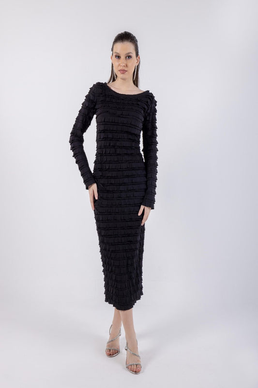 Ruffles All Over Solid Midi Dress\ ناتسف يديم نولب دحوم عم تاقبط نم ليتنادلا