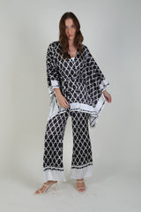 2304176-Pants