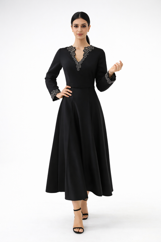 تنورة إلـارا الميدي الانسيابية