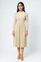 Elegant Contrast-Collar Midi Dress