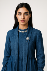 طقم مكون من قطعتين بتصميم مكسّر (فستان بلا أكمام + كارديغان)