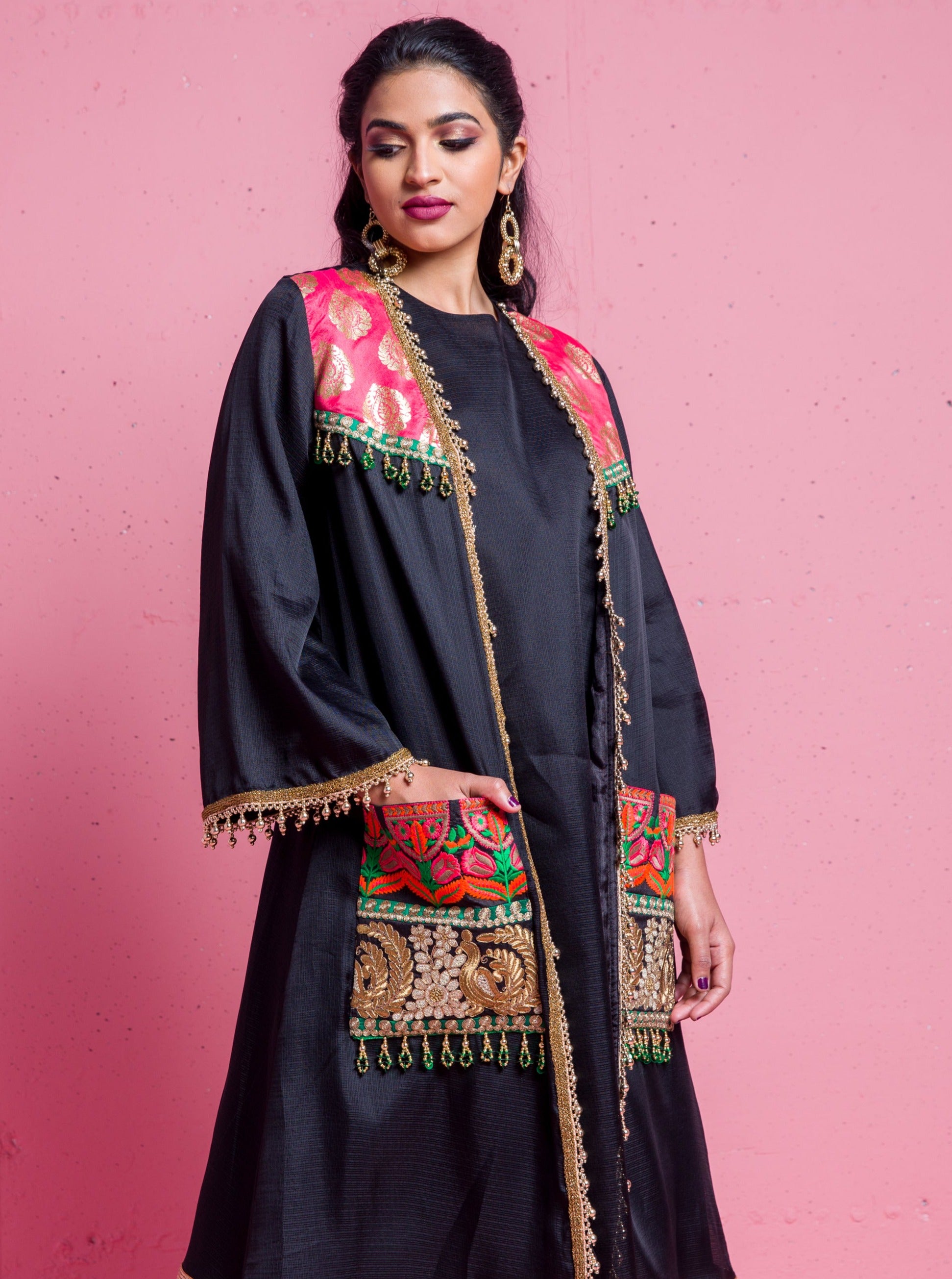 2341030- Traditional Dress - Montania Shop
