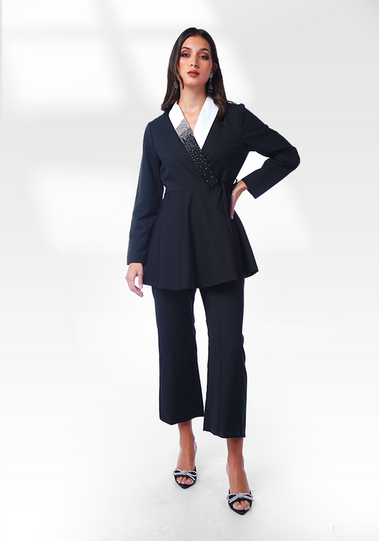 2304001- Straight Cut Pants - Montania Shop